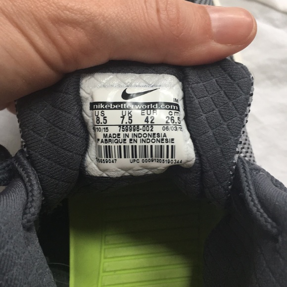 Nike Hyperfresh Basketball Shoes - Picture 5 of 5